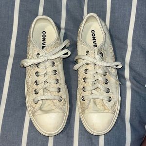 Converse platform sneakers